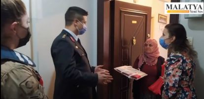 Jandarma Şehit Annelerini Unutmadı
