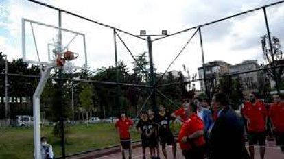 Selahattin Gürkan Başkanın Basket Atışı