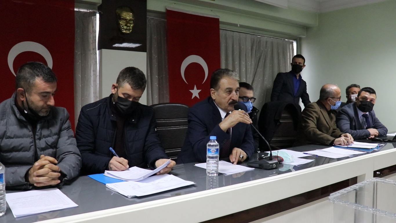 Malatya Mahrukatçılar Esnaf Odasının genel kurulunda mevcut başkan Orhan Özbek tek liste ile güven tazeledi.