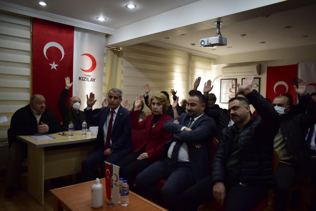 Türk Kızılay Malatya Şubesi Olağan Genel Kurulu sonrasında Dr. Harun Kurt başkanlığındaki yönetim kurulu görev dağılımını yaptı.