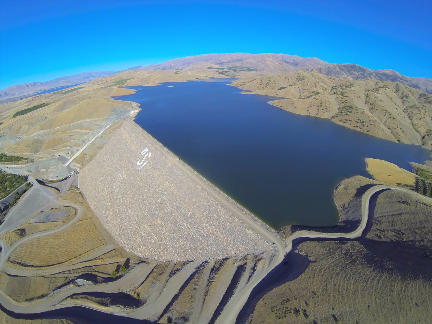 Devlet Su İşleri (DSİ) Genel Müdürlüğü Malatya’da son 19 yılda yapılan baraj sayısının 13 olduğunu bildirdi.