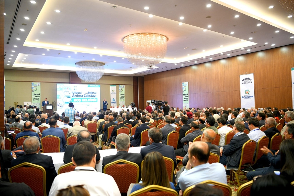 Malatya Büyükşehir Belediyesi Su ve Kanalizasyon İdaresi (MASKİ) Genel Müdürlüğü tarafından, 26 – 27 Mayıs 2022 tarihleri arasında gerçekleştirilen ‘Ulusal Su ve Atıksu Arıtma Çalıştayı’ açılış programı ile başladı.