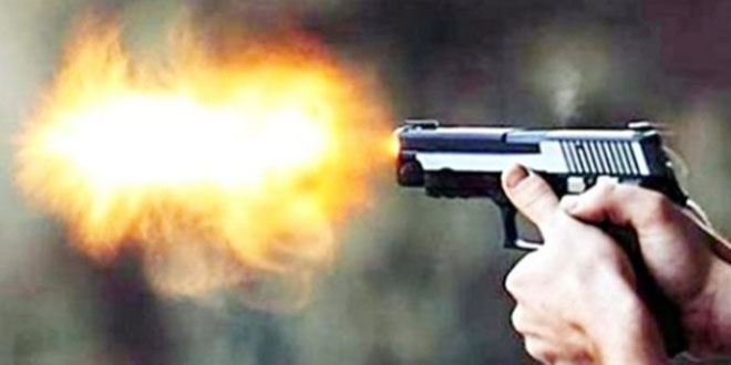 Malatya'da bir evde çıkan kavgada, 31 yaşındaki  şahıs kasığından tabanca ile vurularak yaralandı.