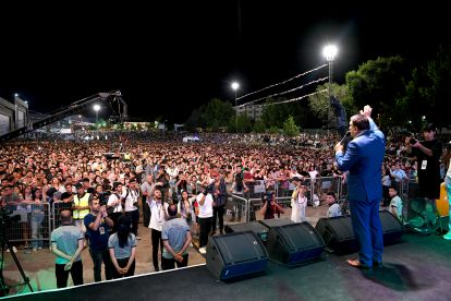 25. Kayısı Festivali Serdar Ortaç konserleriyle sona erdi