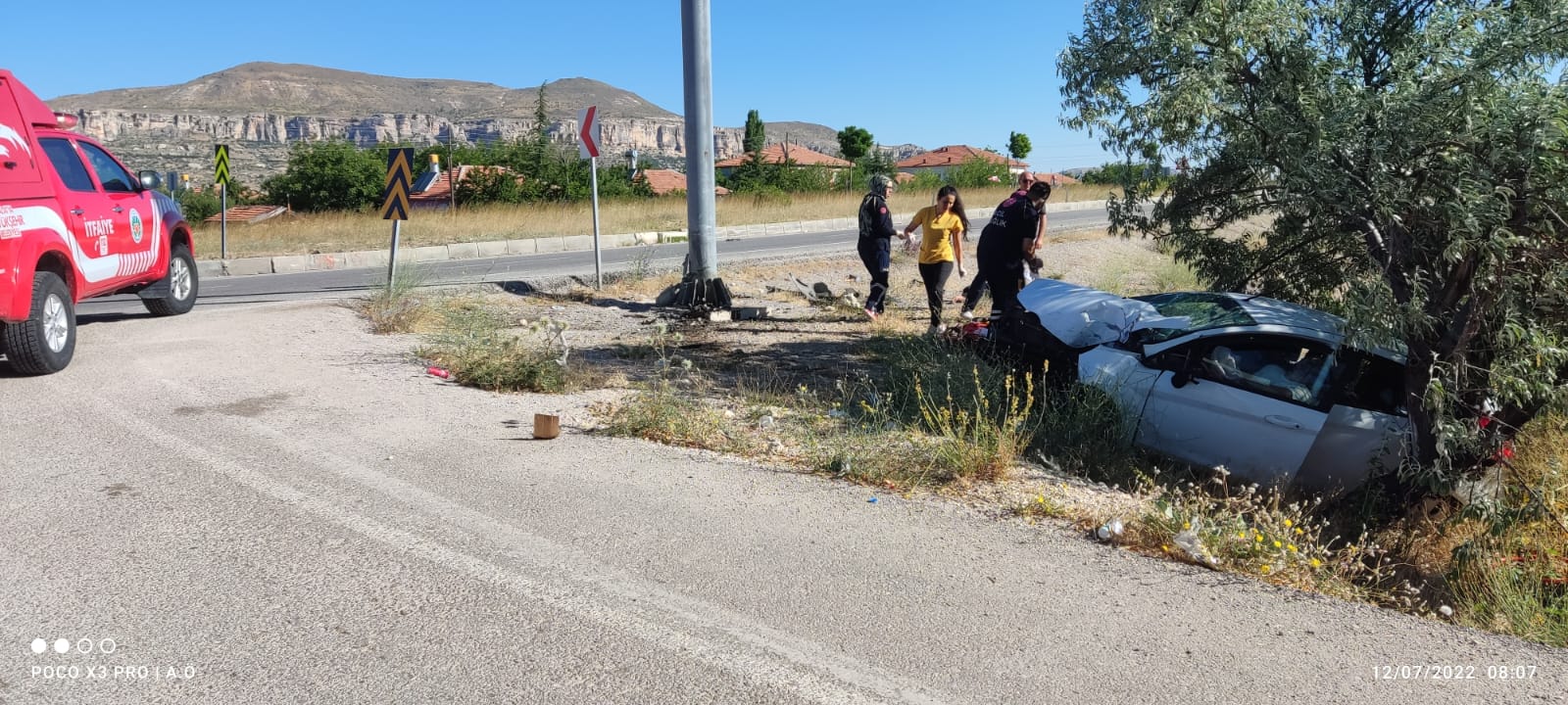 Malatya-Kayseri Karayolu Akçadağ ilçesi develi Mahallesi mevkiinde  üzerinde otomobilin  şarampole yuvarlanması sonucunda 2 kişi öldü, 3 kişi yaralandı.