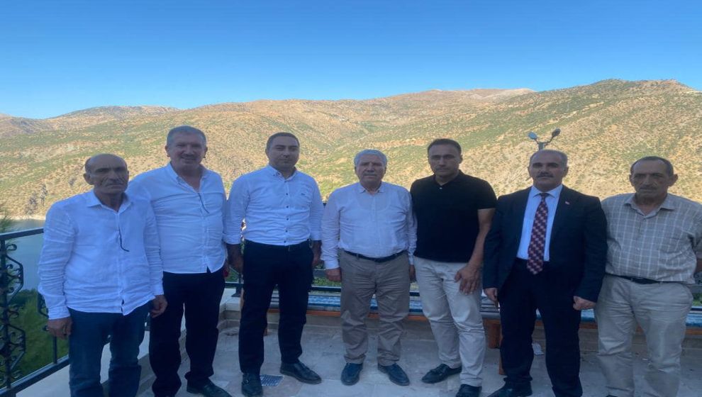 Bölgenin Belediye Başkanları Diyarbakır yolu için buluştu