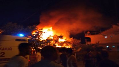 Malatya'da korkutan yangın, 7 itfaiye aracı müdahale etti
