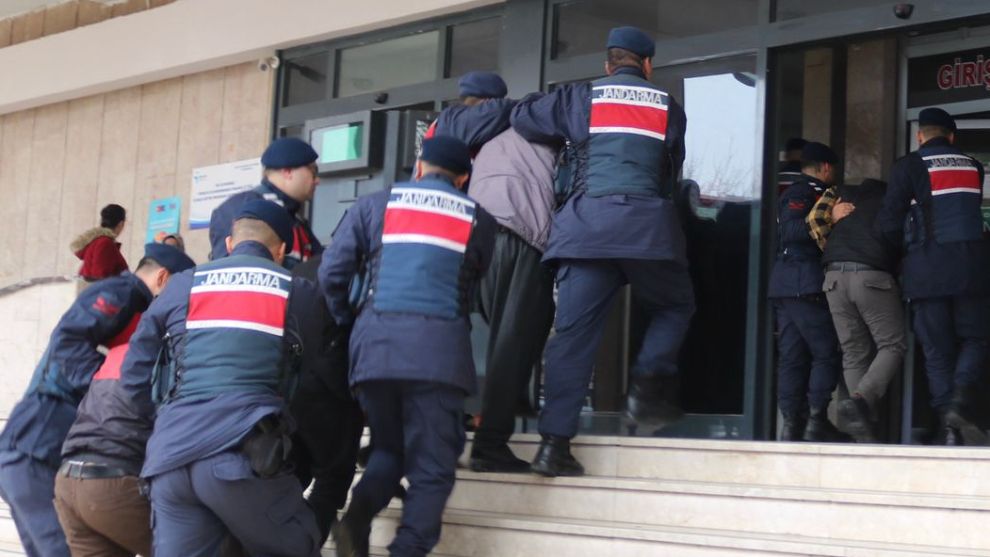Malatya'da terör örgütü operasyonunda 2 kişi tutuklandı
