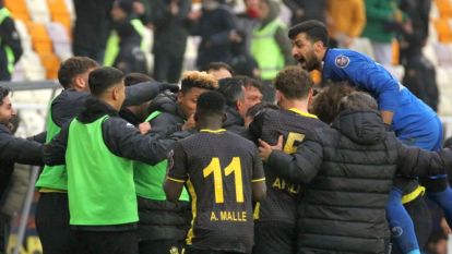Yeni Malatyaspor lideri devirdi; 2-1