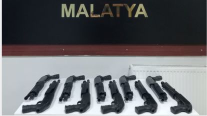 Malatya'da silah tüccarından 10 pompalı ele geçirildi