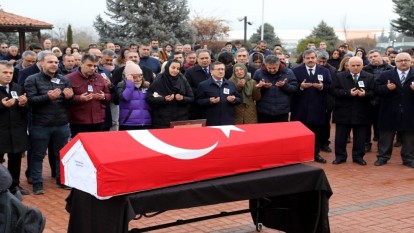 Kazada ölen Prof. Dr. Hacıevliyagil için üniversitede tören.. 