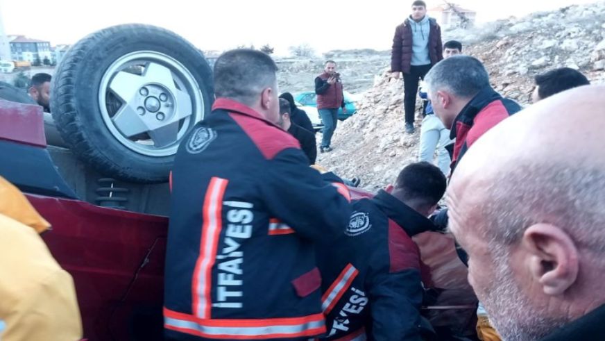 Malatya'da otomobil takla atarak ters döndü, 4 yaralı