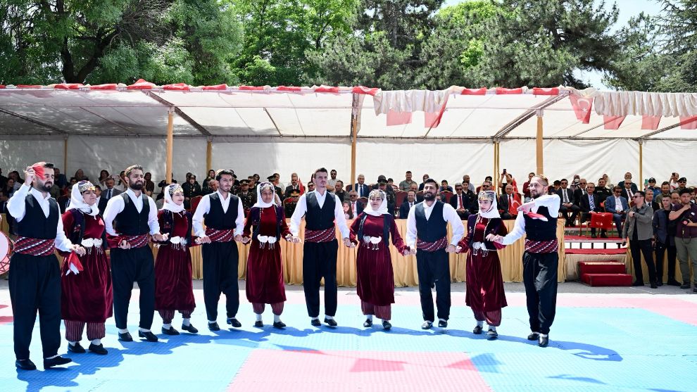 Malatya'da 19 Mayıs Atatürk'ü Anma, Gençlik ve Spor Bayramı Kutlandı