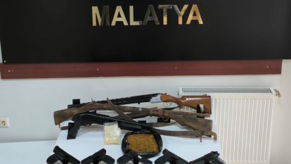 Malatya KOM Operasyon Yaptı..  9 Silah ve 1 Susturucu Ele Geçirildi
