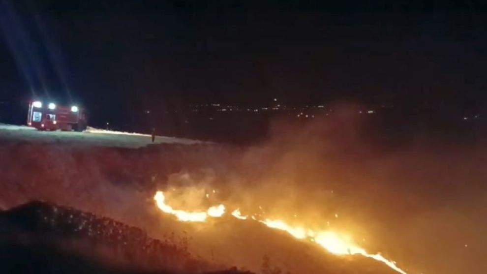 Malatya'da Gece 2 Ayrı Noktada Arazi Yangını