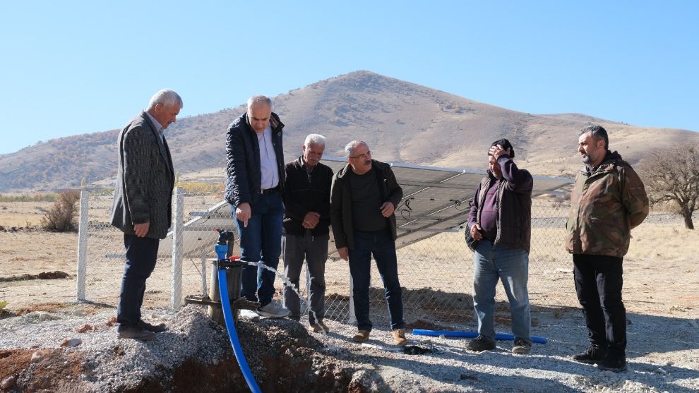 Yetiştiriciler Destek... Meraya Sondaj Kuyusu Açıldı