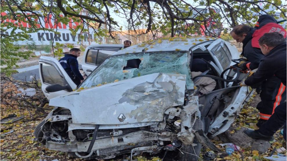 Darende'de Trafik Kazası: 4 Yaralı