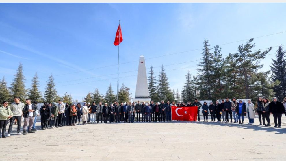 “Şehitler vurulunca değil, unutulunca ölür