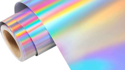 Hologram Folyo ile Görselliğin Gücünü Aracınıza Yansıtın