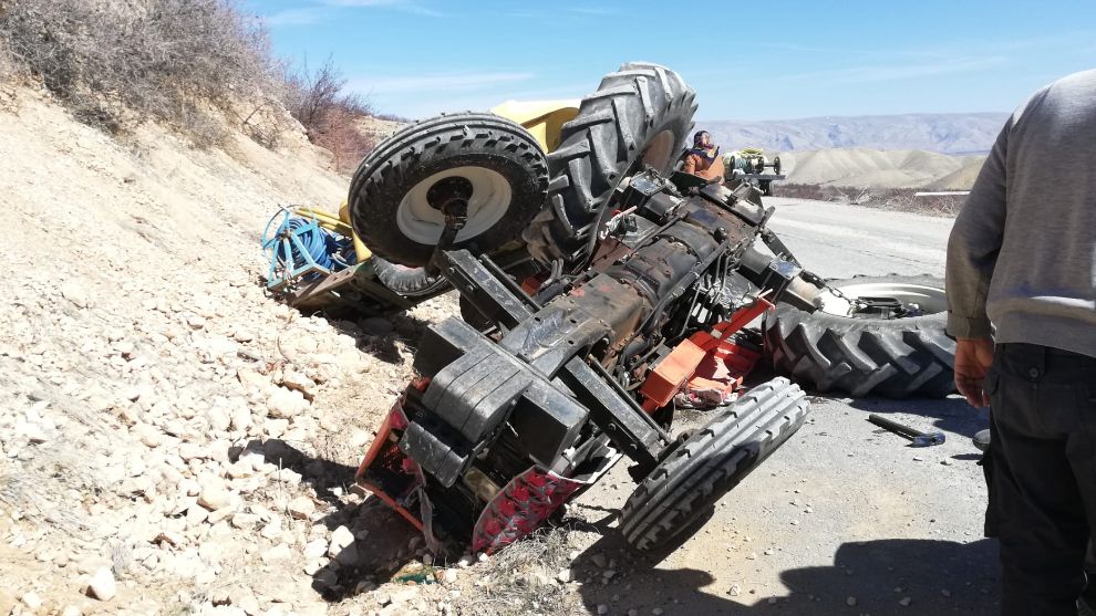 Traktörün Altında Kaldı, Helikopter Devreye Girdi, Kurtarılamadı