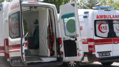 Akpınar Alt Geçidi'nde Zincirleme Kaza: 5 Araç Çarpıştı, 1 Yaralı