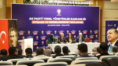Malatya'da Yerel Yönetimler Toplandı! AK Parti'den Kritik Değerlendirme