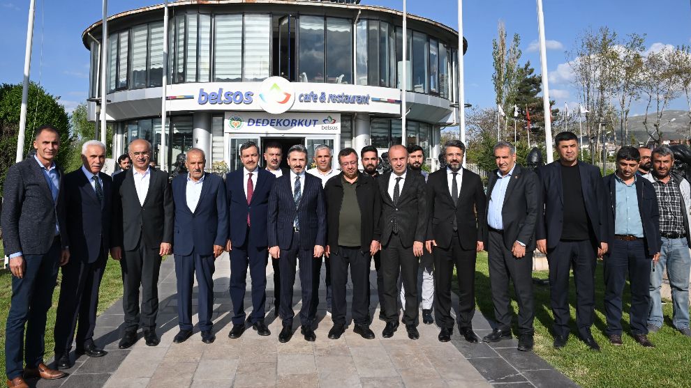 Bakan, Yeniden Sahalara Döndü