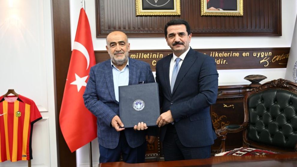Hayırsever Mustafa Özbey'den Taziye Evi Projesi