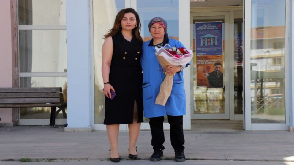 Öğrenci Yasemin'den Yurt Çalışanına Anne Sevgisi Teşekkürü