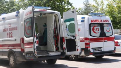 Ani Manevra Faciası: Malatya'da Minibüs Devrildi