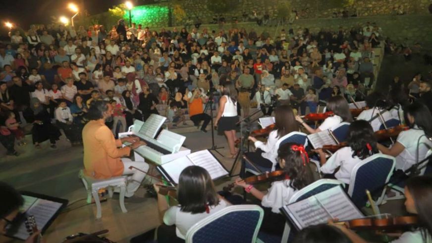 Battalgazi'de açık hava konseri ve çocuk şenliği düzenlendi