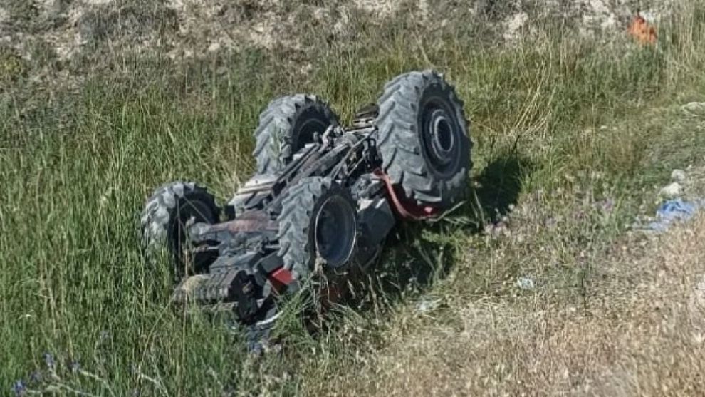 Darende'de Traktör Şarampole Yuvarlandı: Bir Kişi Öldü