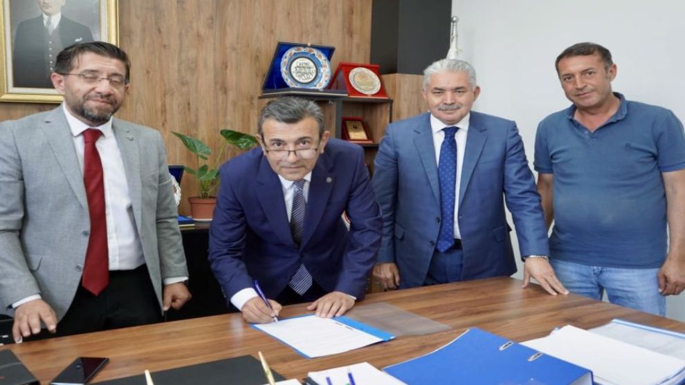 Dilek'te Hayırseverlerin Desteğiyle Sağlık Merkezi Yenileniyor