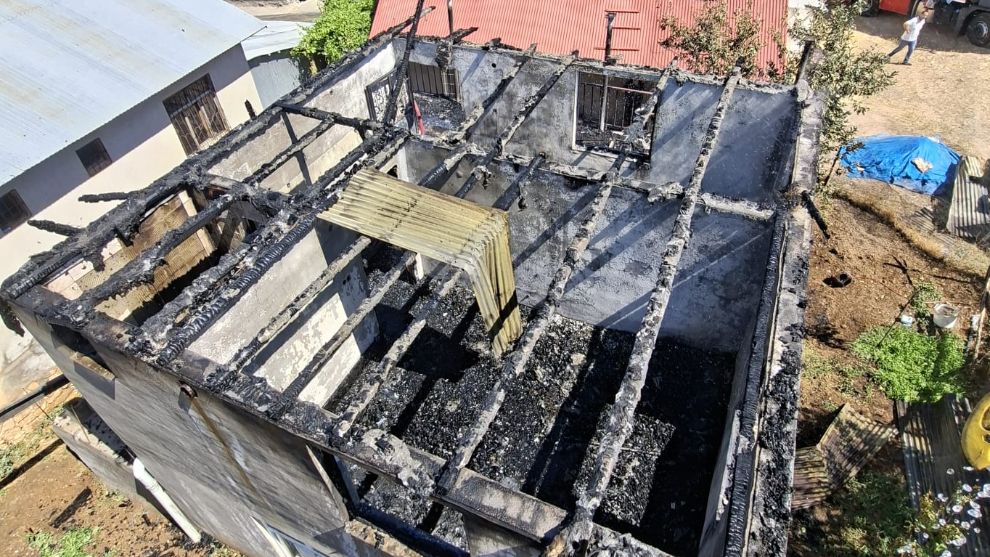 Malatya'da Yangın Köye Sıçramadan Söndürüldü