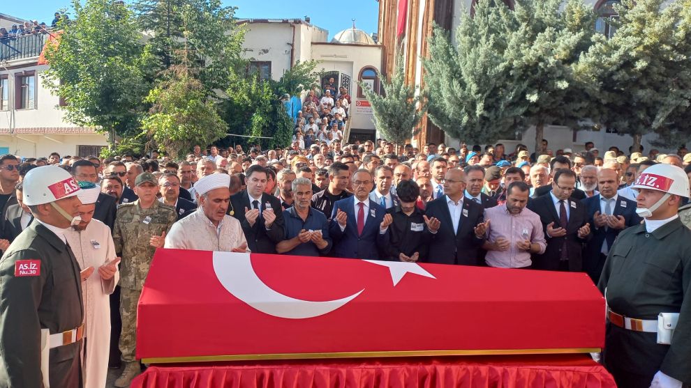 Pençe-Kilit Şehidi Abdurrahman Akdoğan Pütürge'de Son Yolculuğuna Uğurlandı