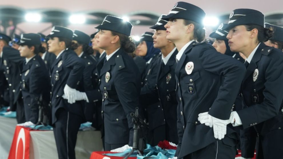 Polis Akademisi'nden Komiser Yardımcısı Adayı Alımı: 540 Kişilik Kadro Açıldı!