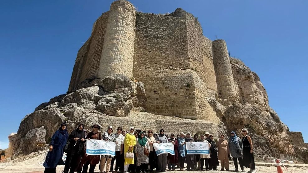 Yeşilyurt Kent Konseyi Kadın Meclisi Harput'u Ziyaret Etti