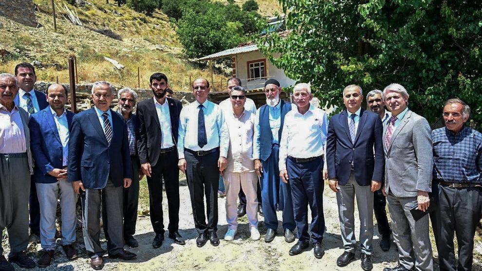 Yeşilyurt Kırsalında Değişim Rüzgarları: Başkan Geçit Mahallelerde!