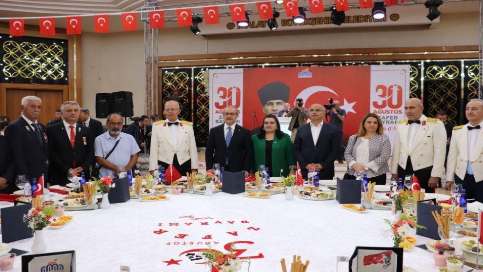 “30 Ağustos Bağımsızlığın Sembolüdür”