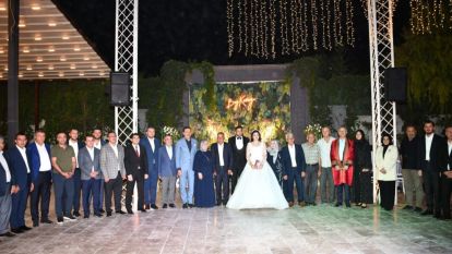 Esen ve İnan Ailesinin Mutlu Günü 