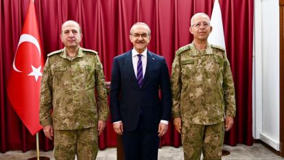 Halef-Selef Komutanlar Birlikte Ziyaret Etti