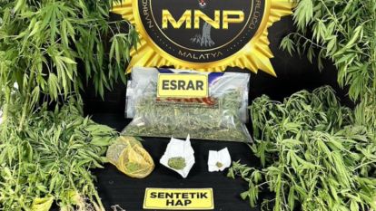 Narkotik Ekipleri Esrar ve Kenevir Ele Geçirdi