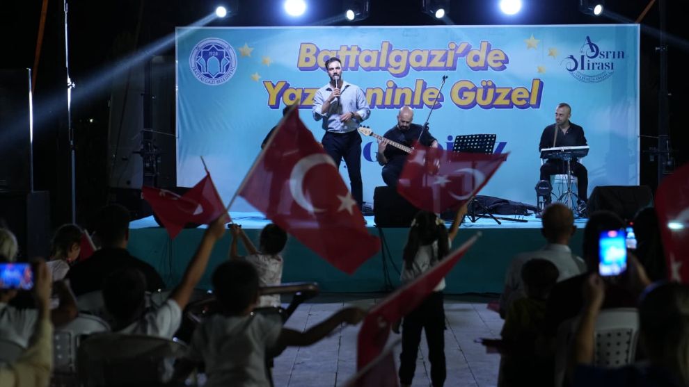 Battalgazi Belediyesi 30 Ağustos'u Konserle Kutladı