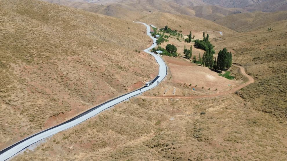 Gülümuşağı Mahallesi'nde 5 Km Asfalt Çalışması