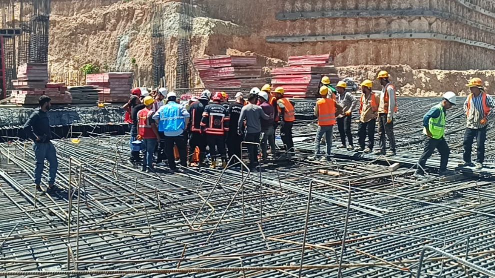 Malatya'da Otel İnşaatında İş Kazası: Bir İşçi Yaralandı