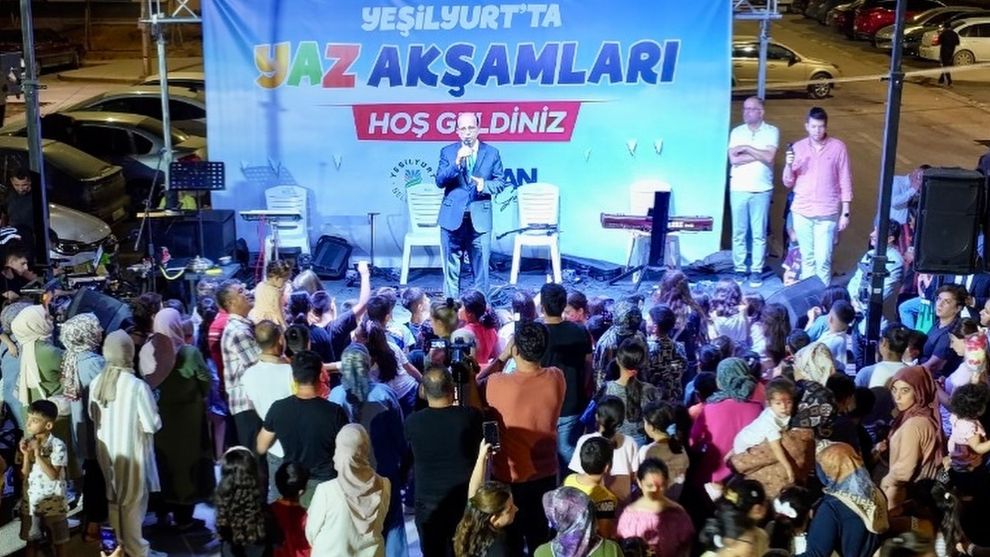 Yeşilyurt'ta Yaz Akşamları İkizce TOKİ'de Başladı