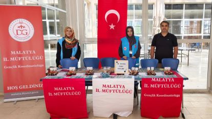 Malatya Müftülüğü'nden Üniversitelilere "Hoş Geldin" Stantları