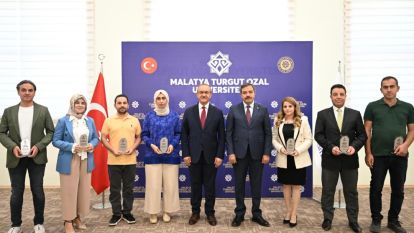Malatya Turgut Özal Üniversitesi'nde En Etkili Bilim İnsanlarına Ödül