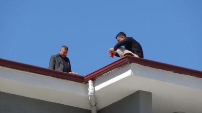 Malatya'da Alacak Tartışması: İşçi Çatıya Çıktı, 5 Saatte İkna Edildi