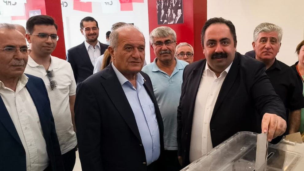 CHP Yeşilyurt İlçe Kongresi'nde Hakkı Ayas yeniden seçildi